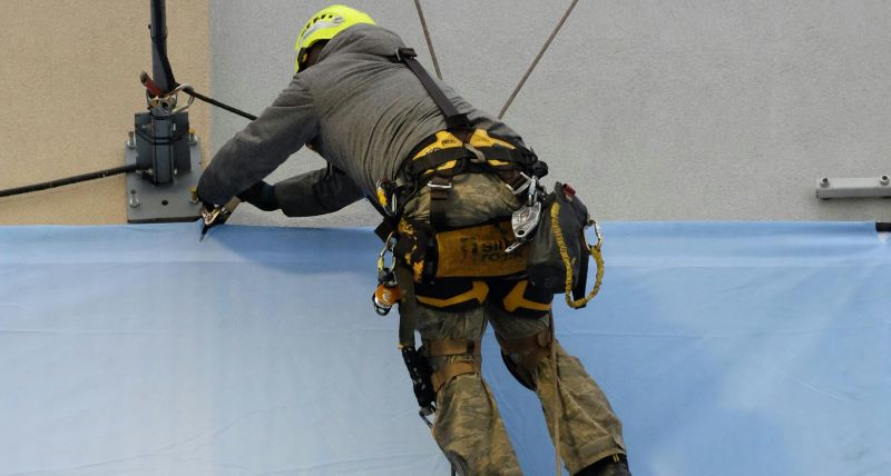 5 Signs Your Safety Harness Needs Replacing